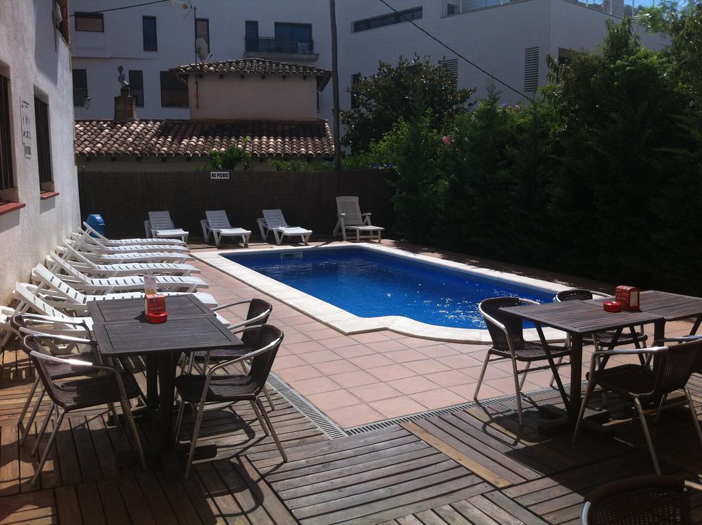 Apartamentos Ar Caribe Lloret de Mar Dış mekan fotoğraf