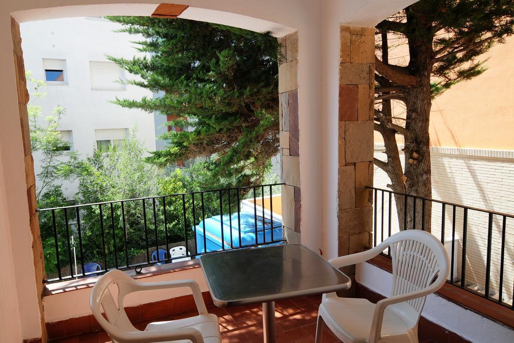 Apartamentos Ar Caribe Lloret de Mar Dış mekan fotoğraf