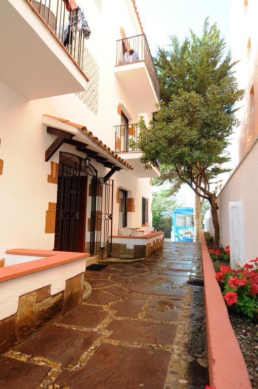 Apartamentos Ar Caribe Lloret de Mar Dış mekan fotoğraf